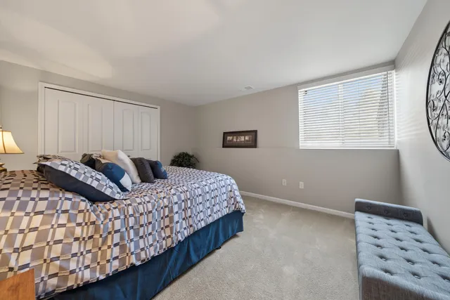 $390,000 | 1510 Andover Circle, Walled Lake, MI 48390