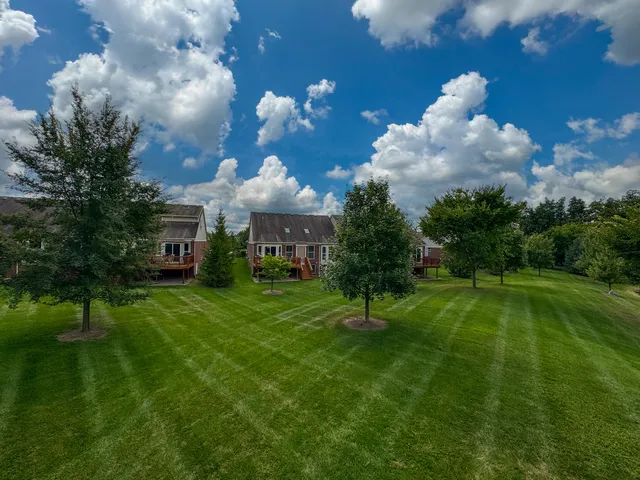 $390,000 | 1510 Andover Circle, Walled Lake, MI 48390