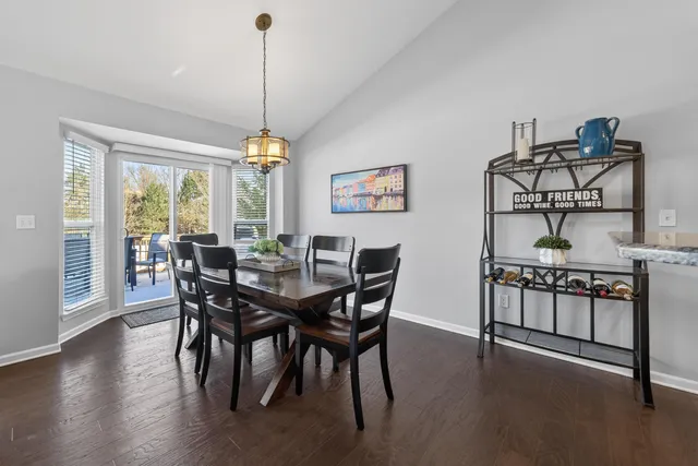 $390,000 | 1510 Andover Circle, Walled Lake, MI 48390