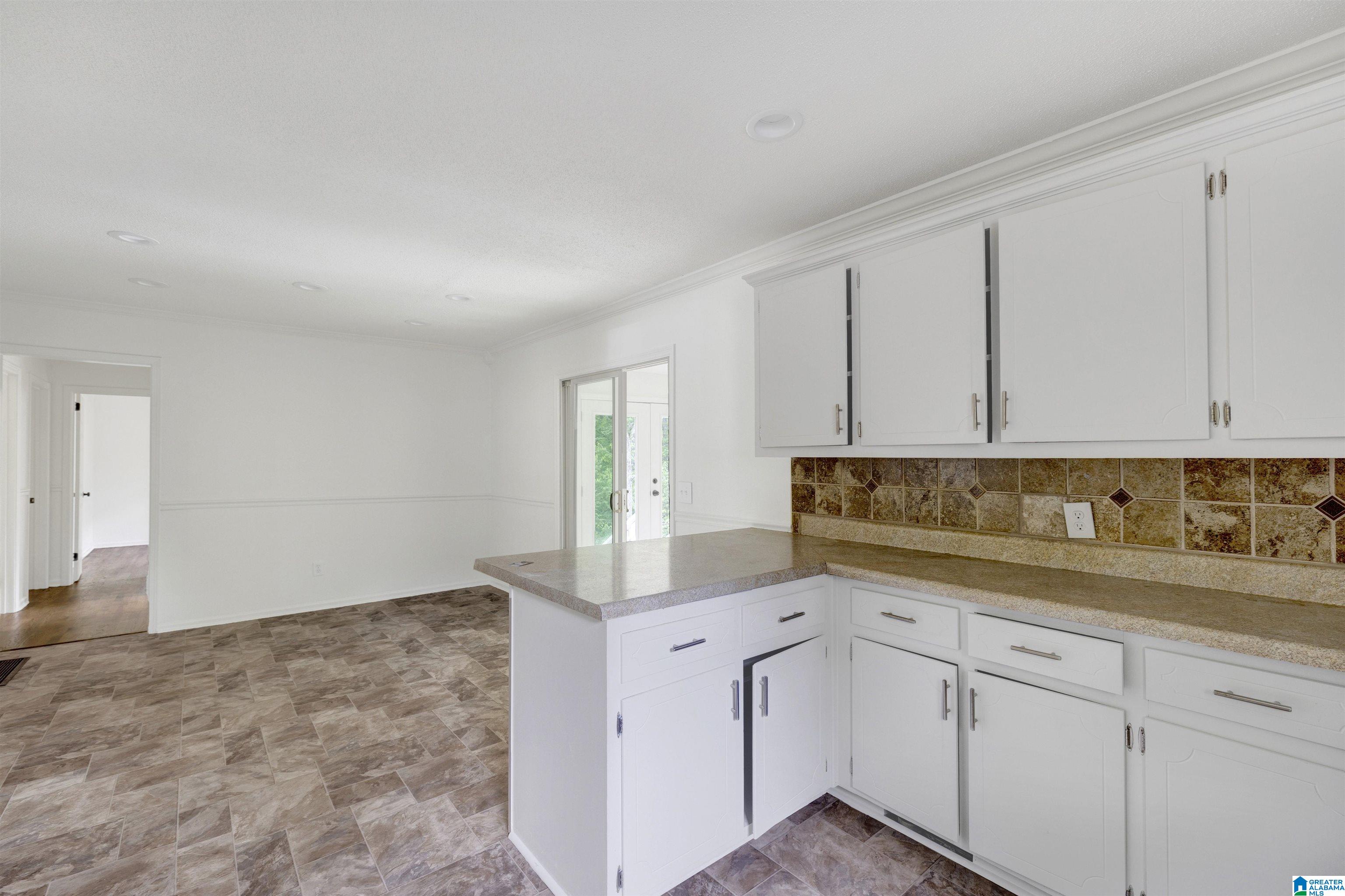 2608 Shoemaker Street Birmingham, AL 35235 - Photo 8 of 29