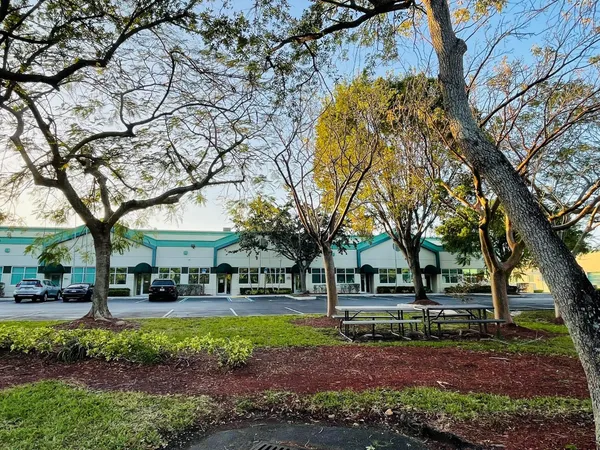 $21 | 757 Shotgun Road, Unit 757, Sunrise, FL 33326