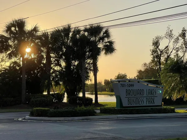 $21 | 757 Shotgun Road, Unit 757, Sunrise, FL 33326