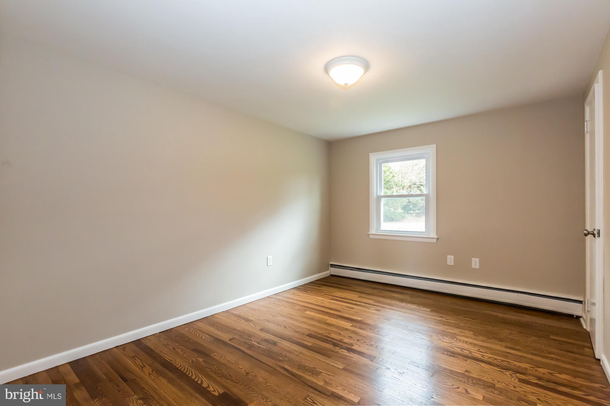 2410 Helena Road Lancaster, PA 17603 - Photo 15 of 27 Gallery Image 15