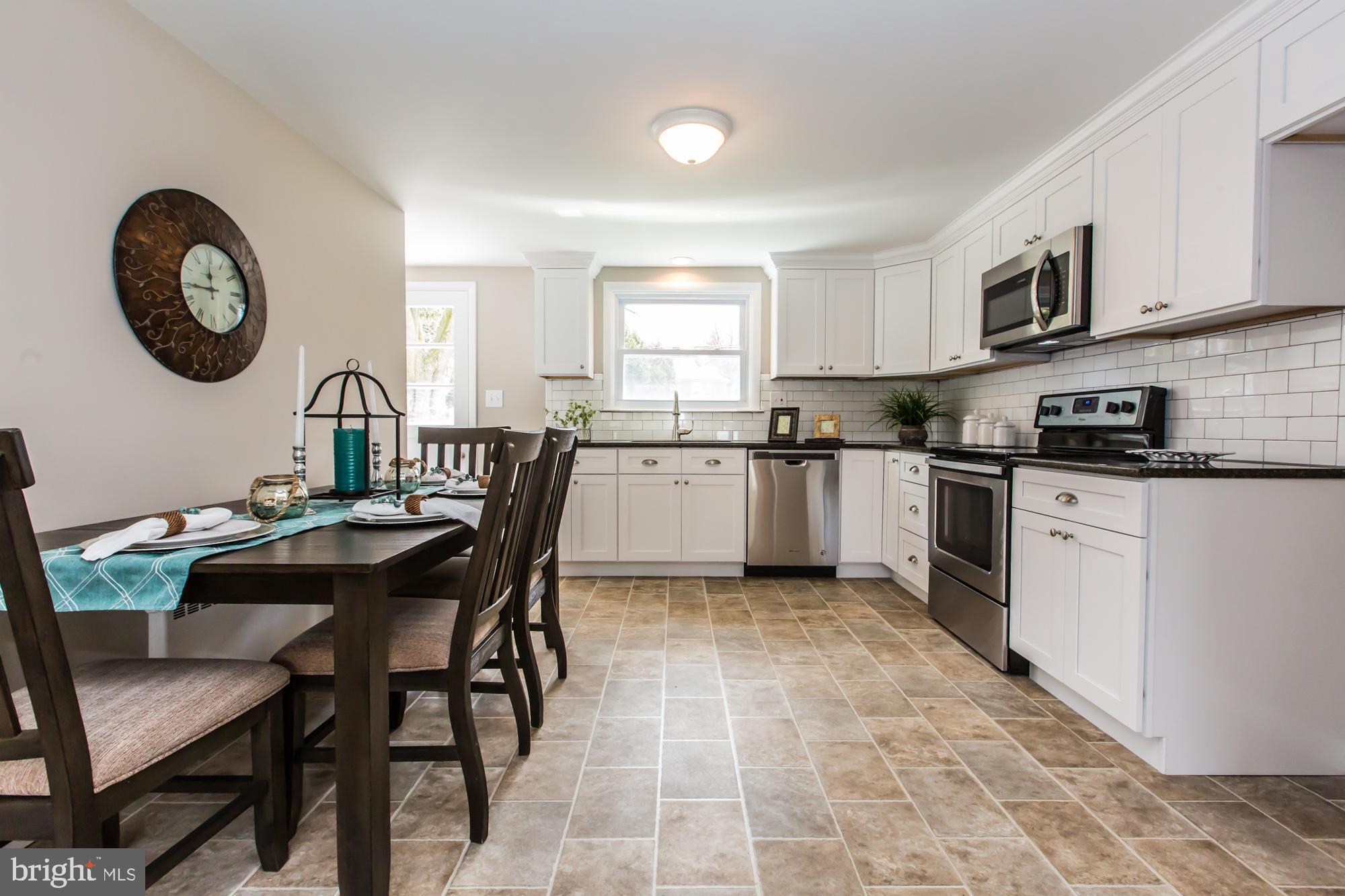 2410 Helena Road Lancaster, PA 17603 - Photo 6 of 27 Gallery Image 6
