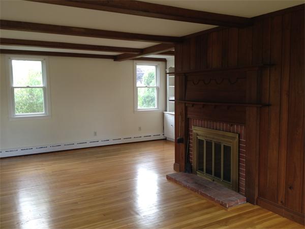 261 Slocum Road Dartmouth, MA 02747 - Photo 5 of 12 Gallery Image 5