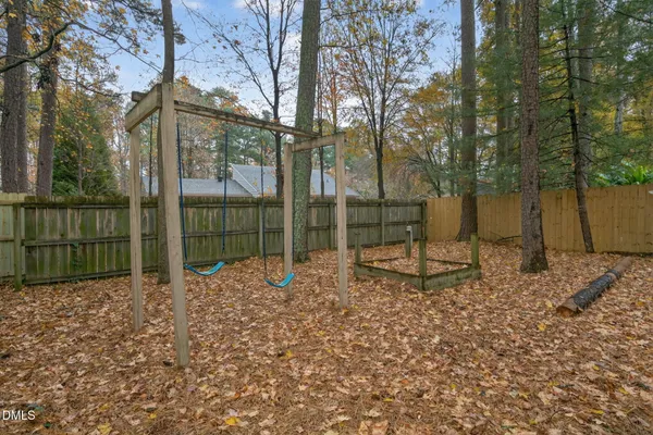 $560,000 | 507 Holtz Lane, Cary, NC 27511