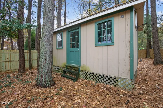 $560,000 | 507 Holtz Lane, Cary, NC 27511