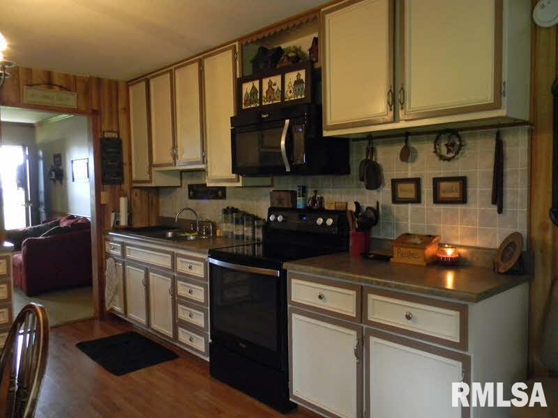 3856 Albers Road Tamaroa, IL 62888 - Photo 2 of 8