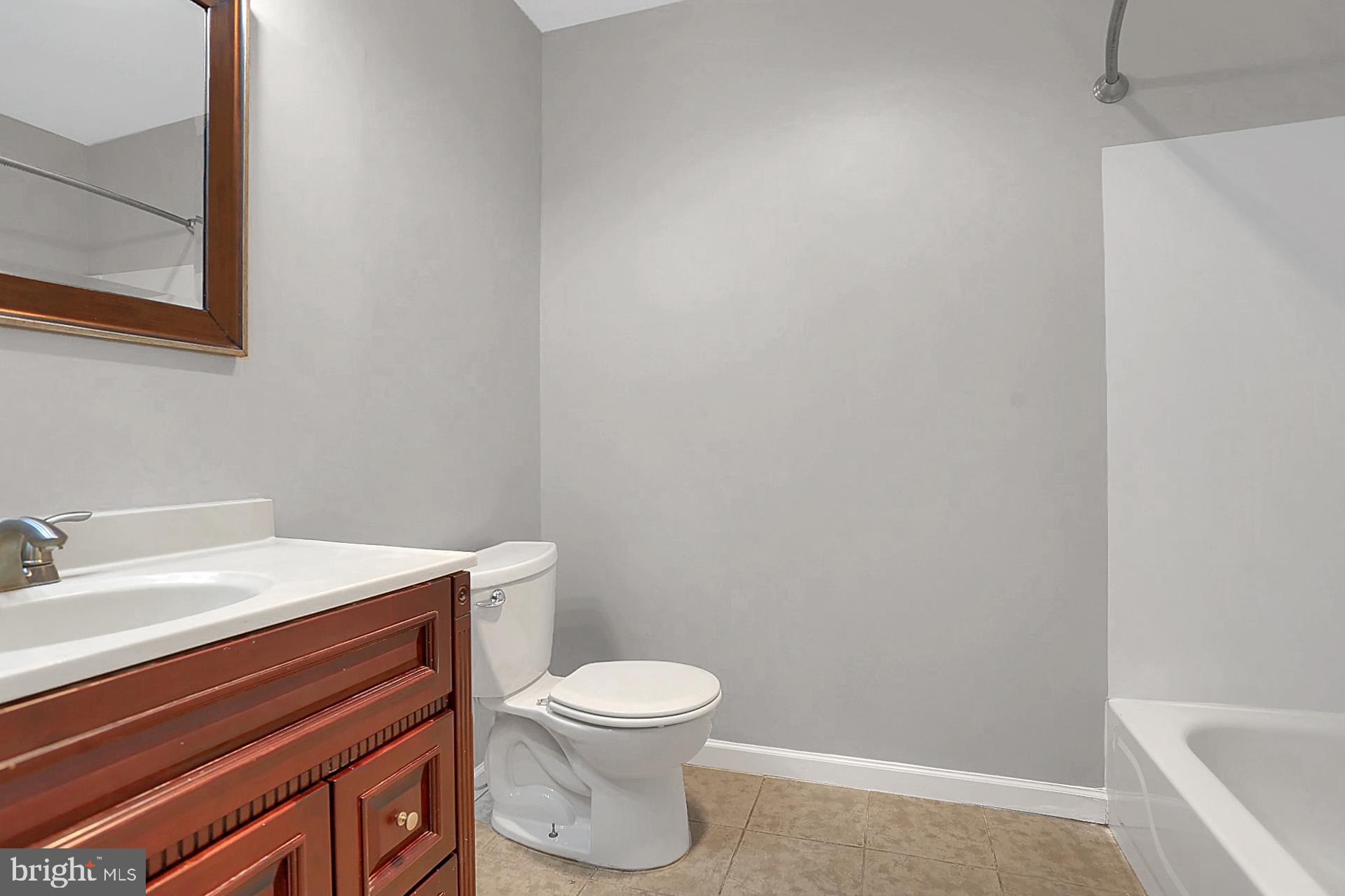 106 Hartline Drive Reading, PA 19606 - Photo 10 of 22