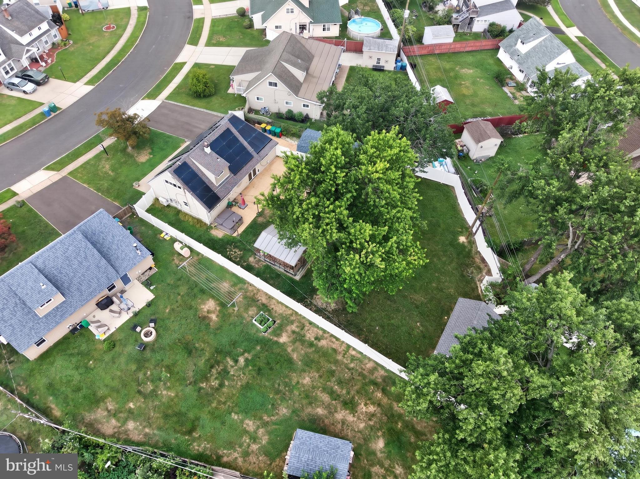 10 Indian Red Road Levittown, PA 19057 - Photo 33 of 36 Backyard