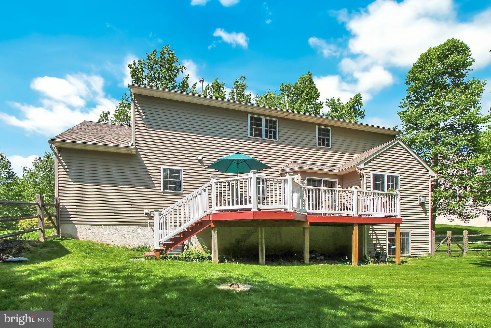 94 Overlook Road Morgantown, PA 19543 - Photo 27 of 29 Exterior Back