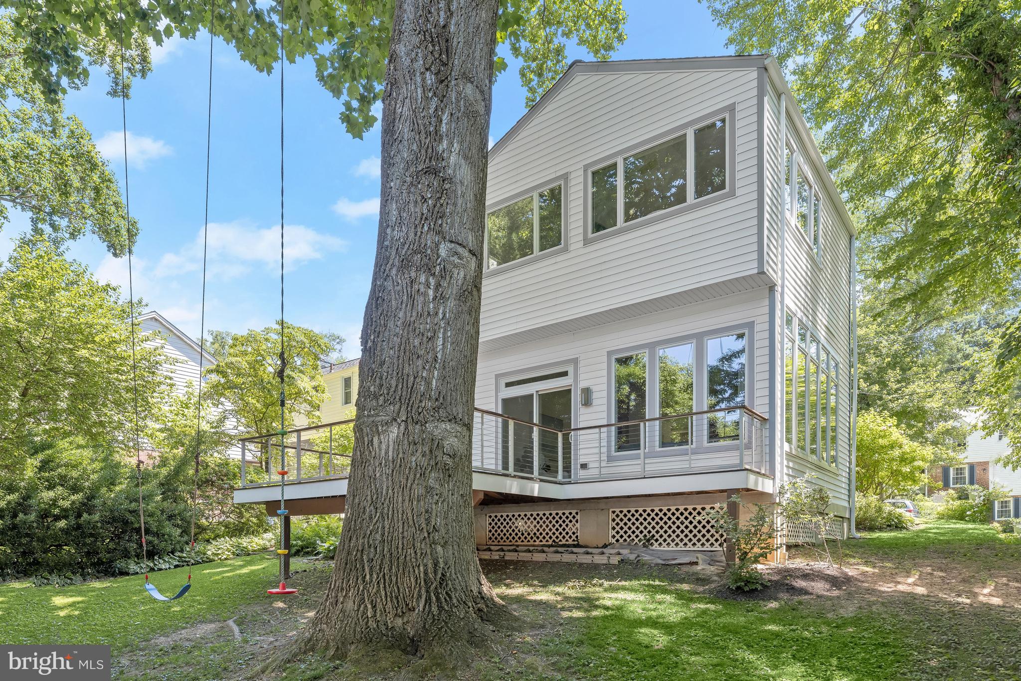 8800 Maywood Avenue Silver Spring, MD 20910 - Photo 36 of 41 a front view of a house with garden