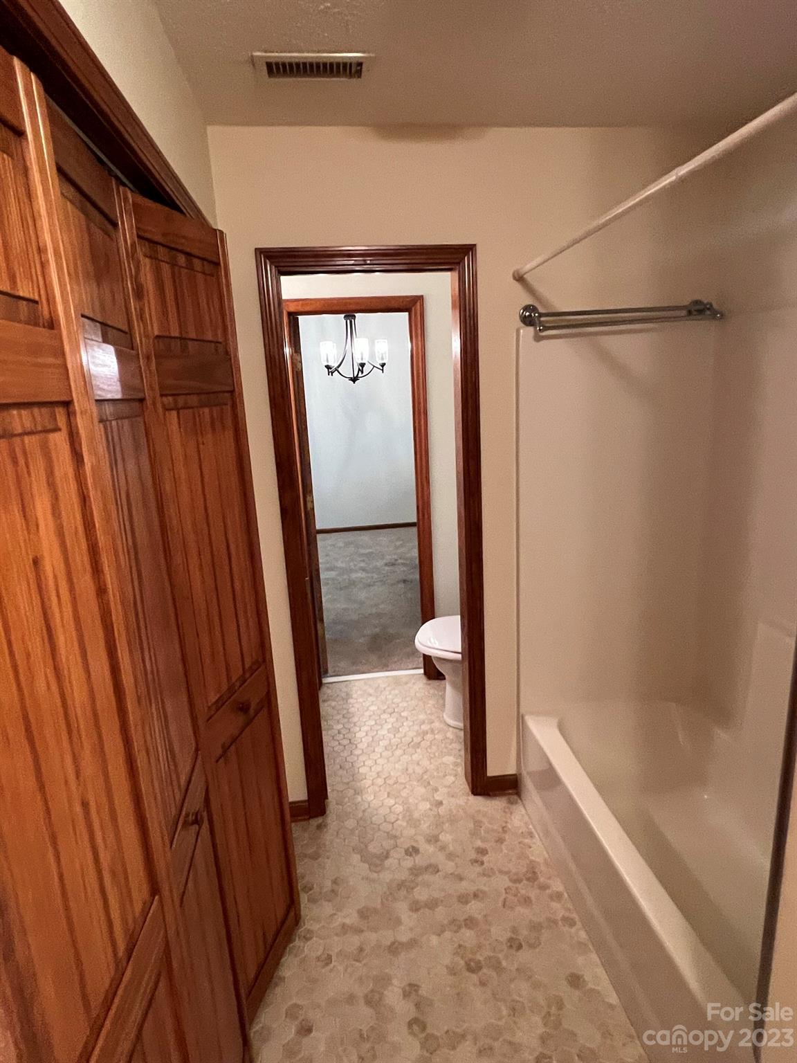 1501 South Point Road Belmont, NC 28012 - Photo 6 of 7 Gallery Image 6