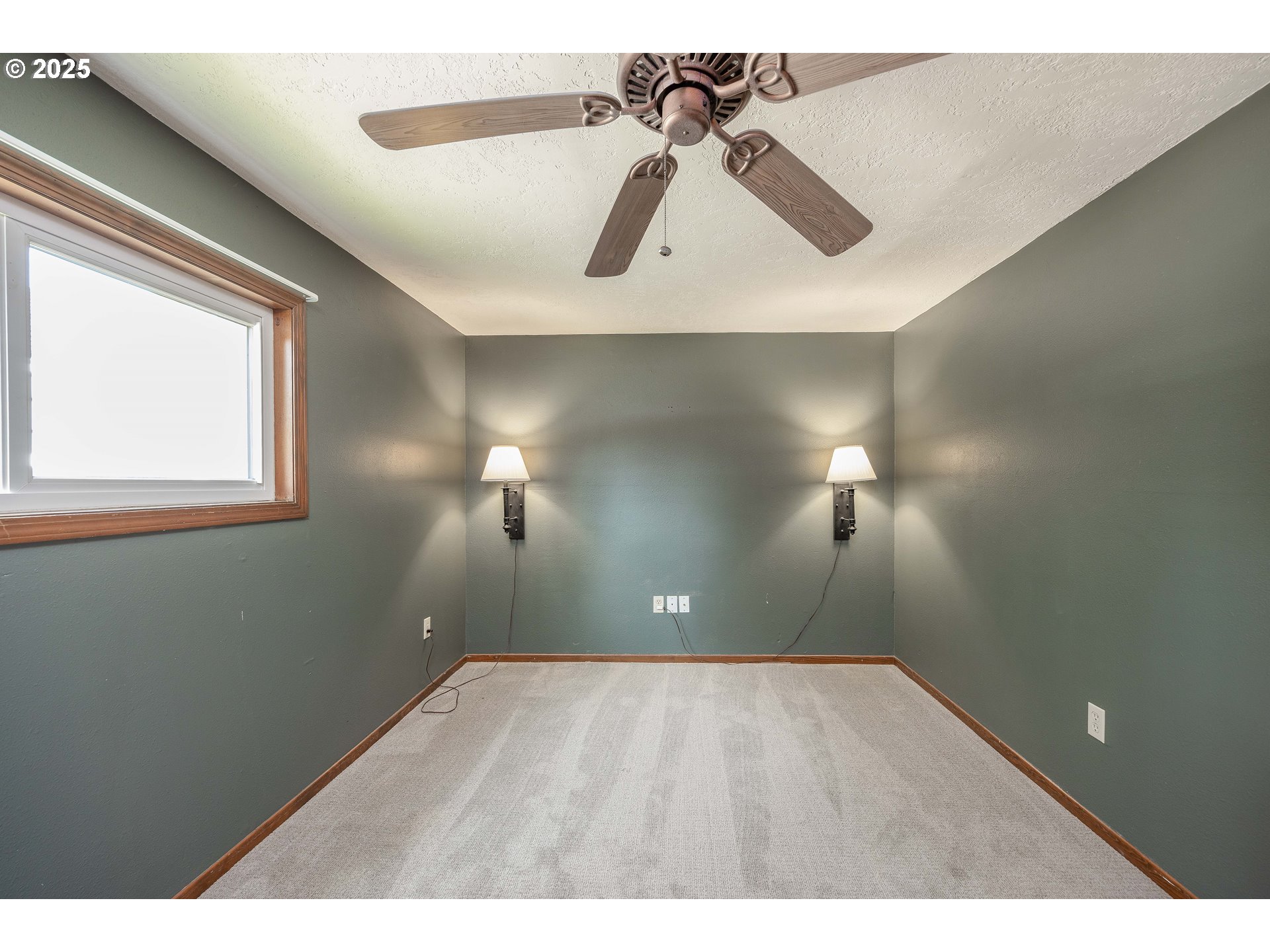 710 North Main Avenue Ridgefield, WA 98642 - Photo 13 of 30 a view of a livingroom with a chandelier