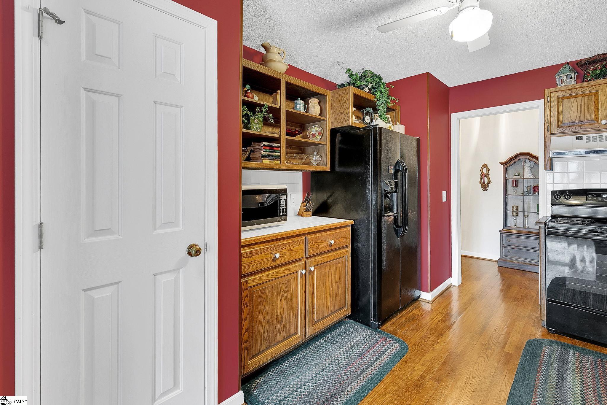503 Hampton Road Liberty, SC 29657 - Photo 9 of 32