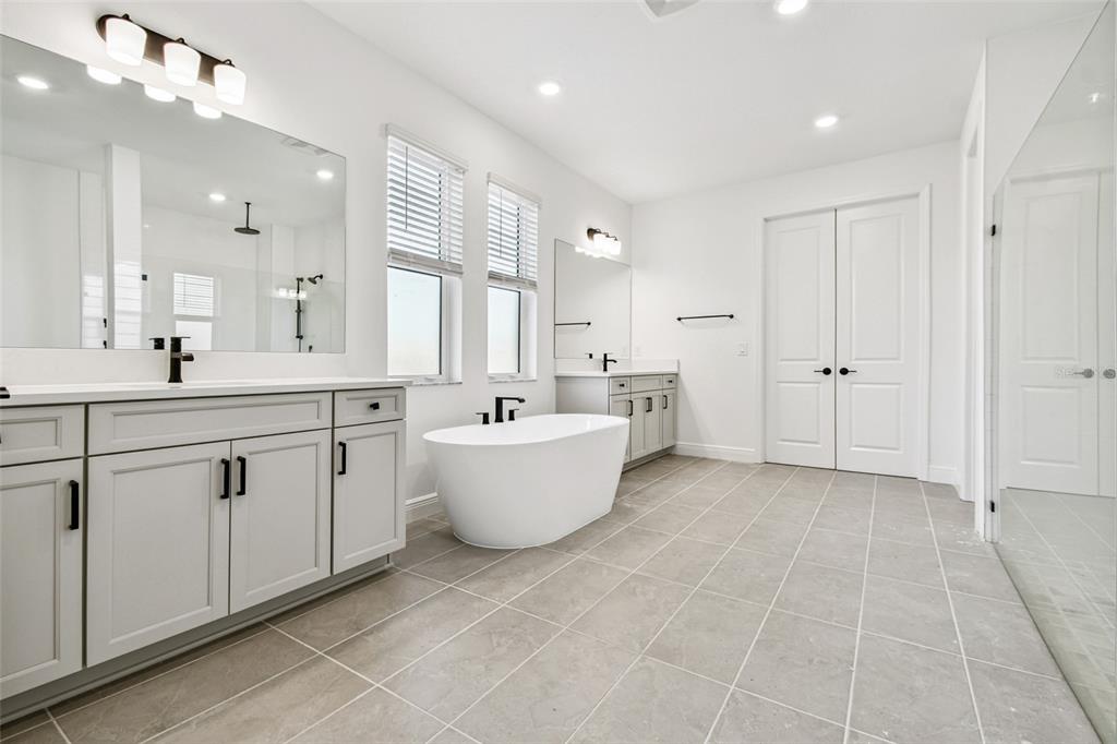 3677 142nd Terrace Parrish, FL 34219 - Photo 30 of 93