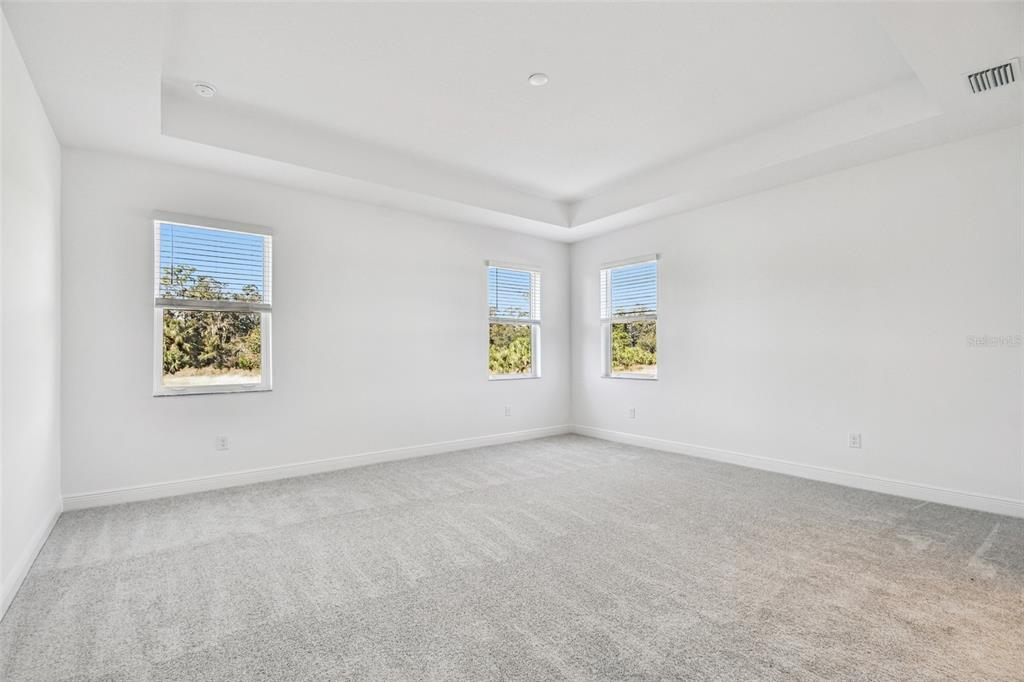 3677 142nd Terrace Parrish, FL 34219 - Photo 71 of 93 an empty room with windows