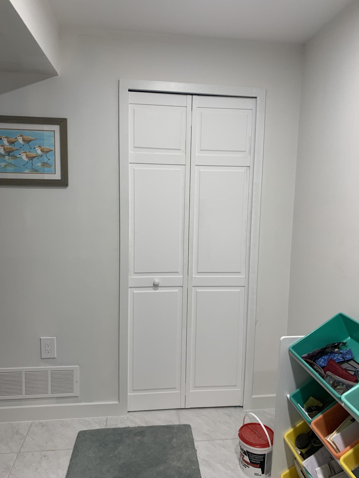 120 Key Honey Road Tavernier, FL 33070 - Photo 20 of 28 Hallway and Door to Utility Room