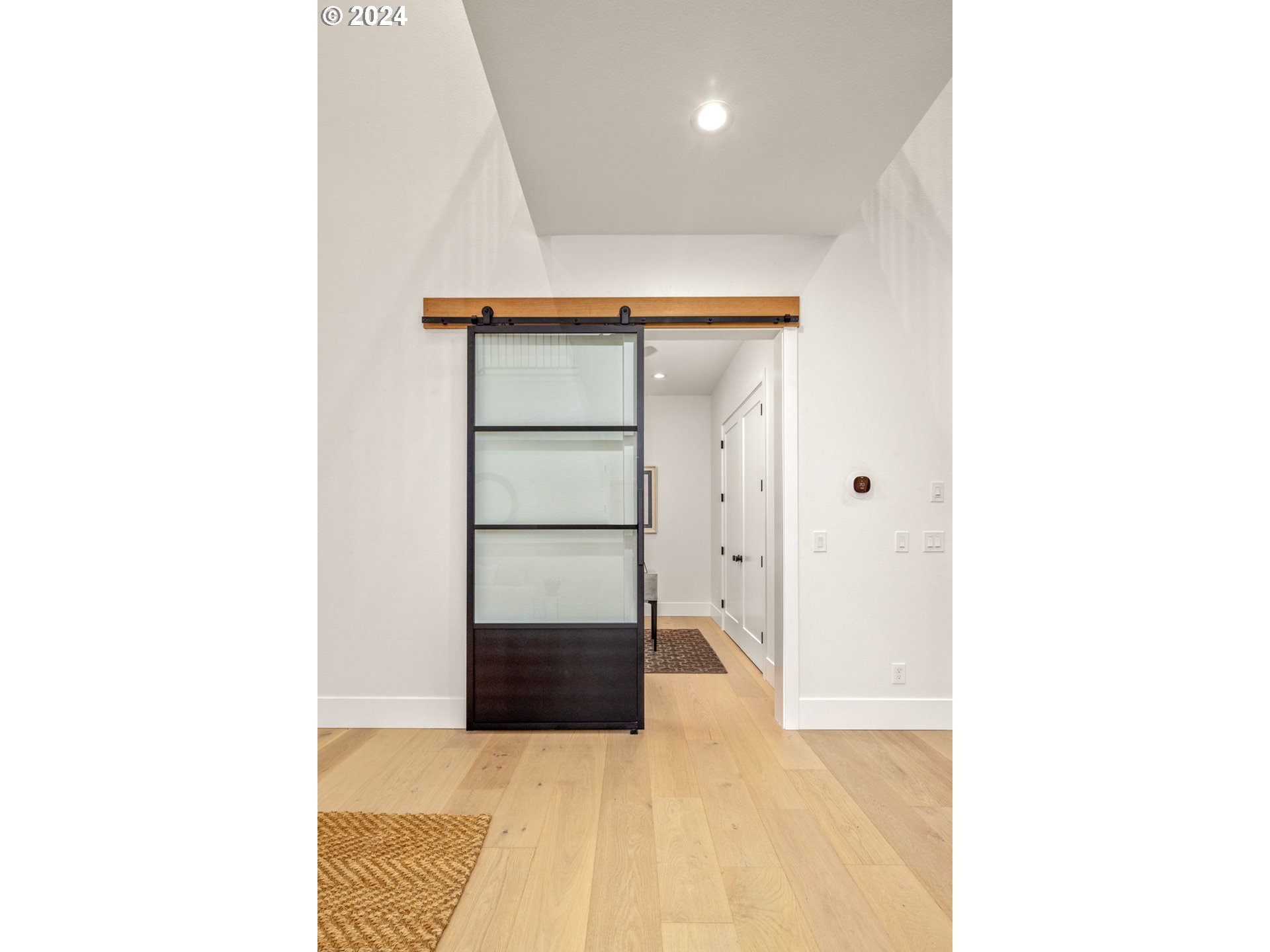 1755 Mapleleaf Road Lake Oswego, OR 97034 - Photo 18 of 47 Gallery Image 18