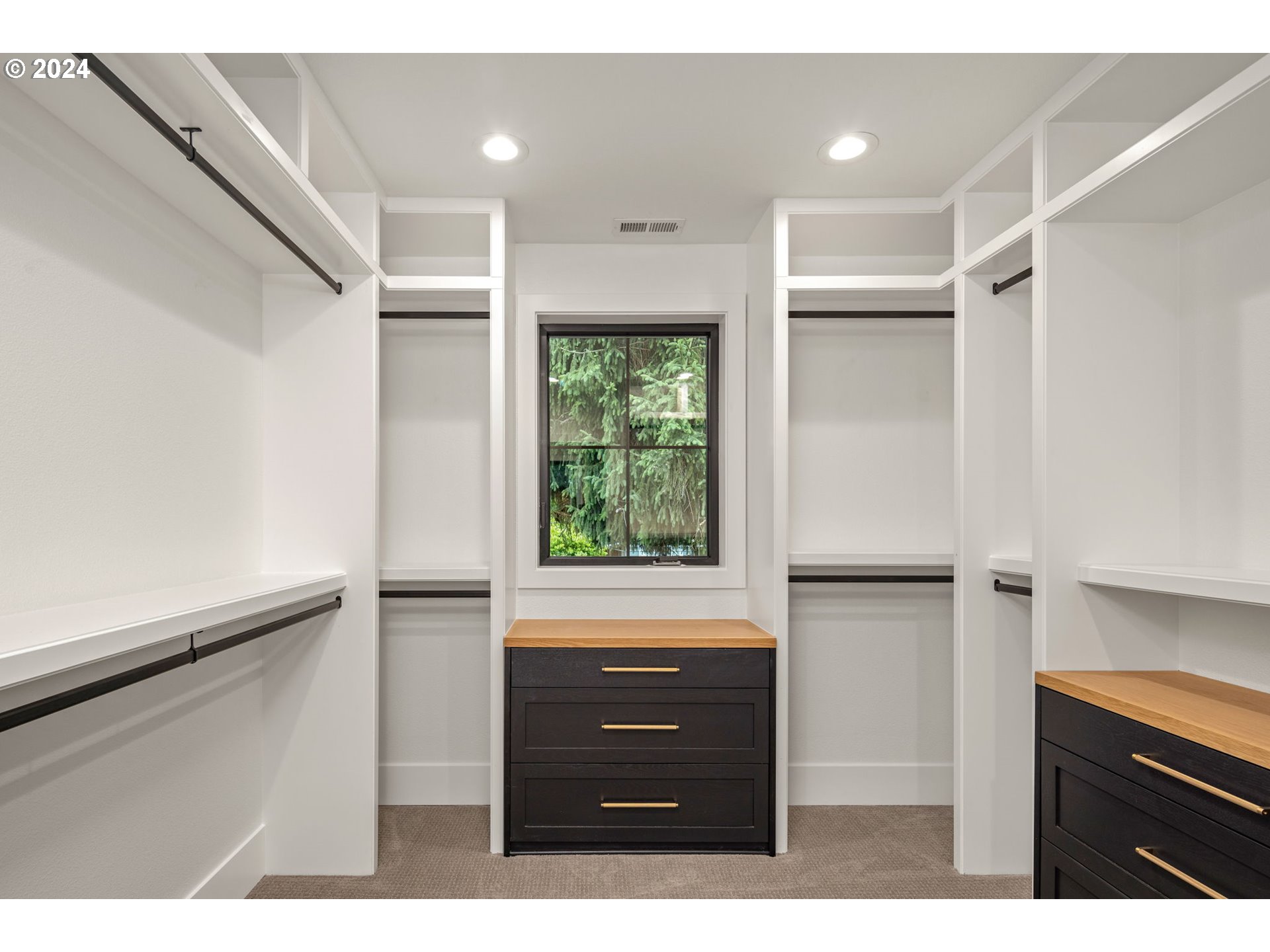 1755 Mapleleaf Road Lake Oswego, OR 97034 - Photo 27 of 47 Gallery Image 27