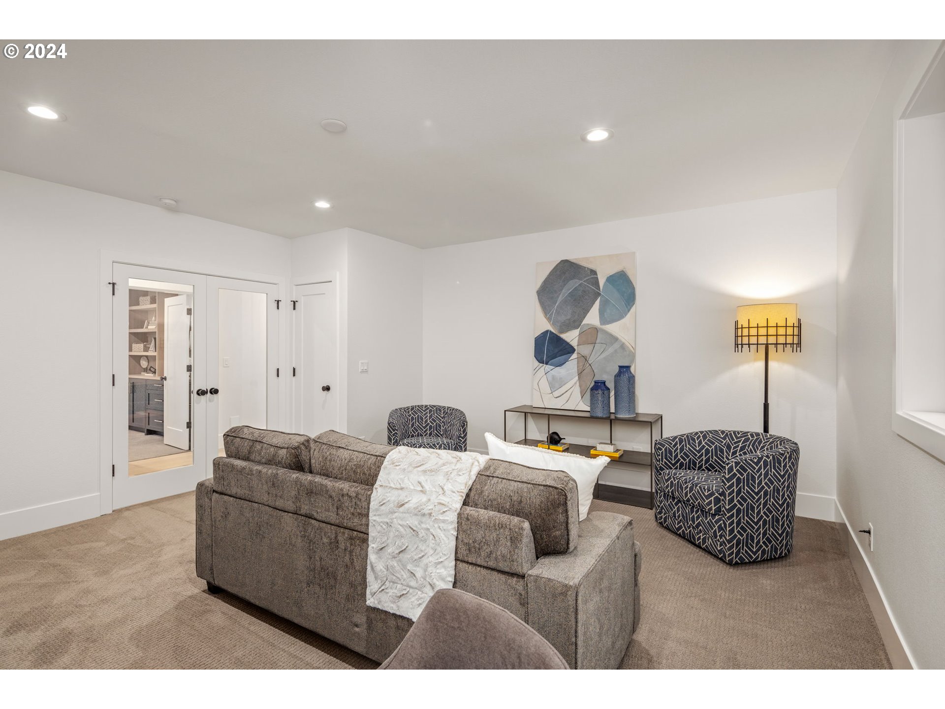 1755 Mapleleaf Road Lake Oswego, OR 97034 - Photo 29 of 47 Gallery Image 29