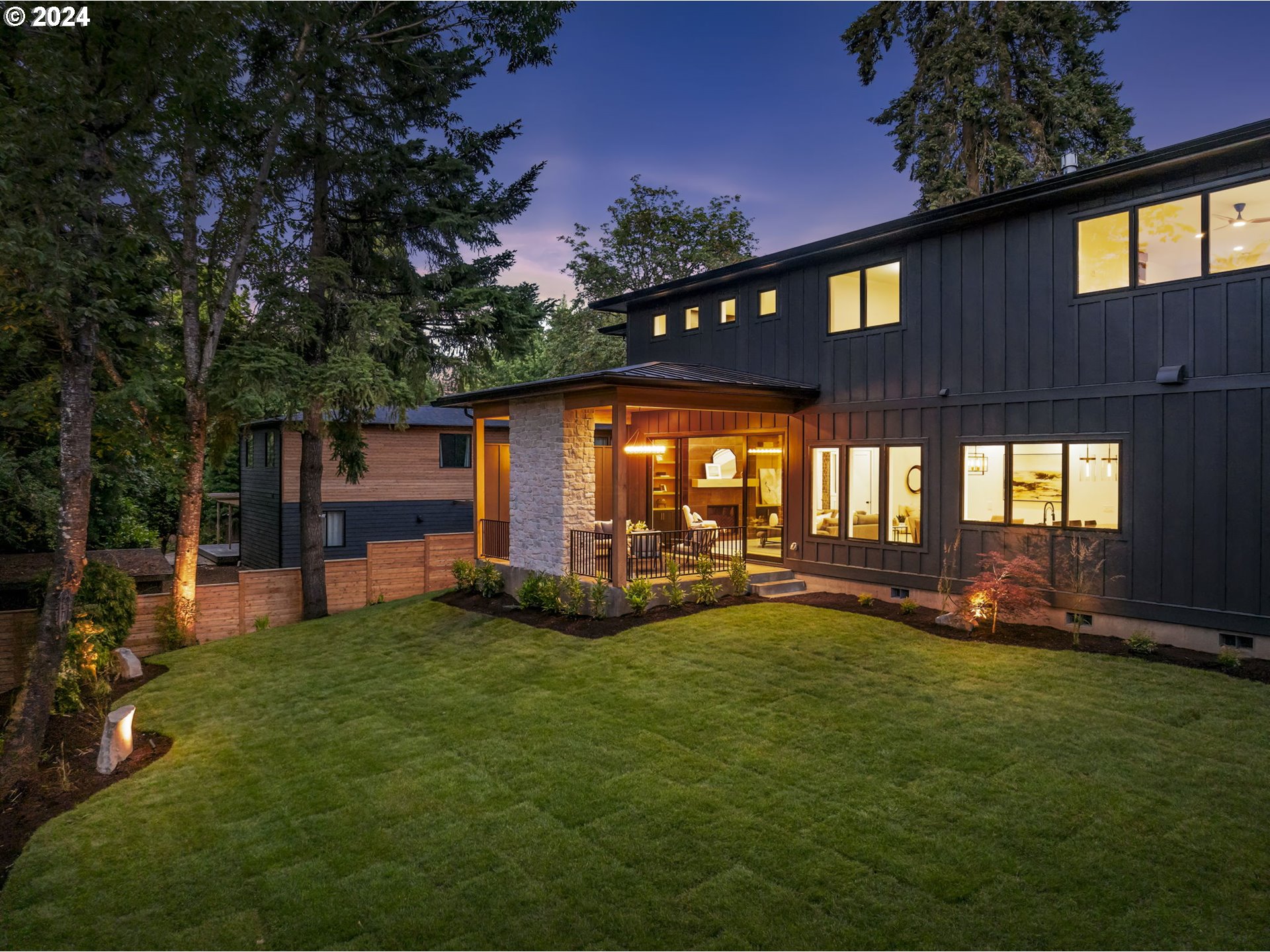 1755 Mapleleaf Road Lake Oswego, OR 97034 - Photo 44 of 47 Gallery Image 44