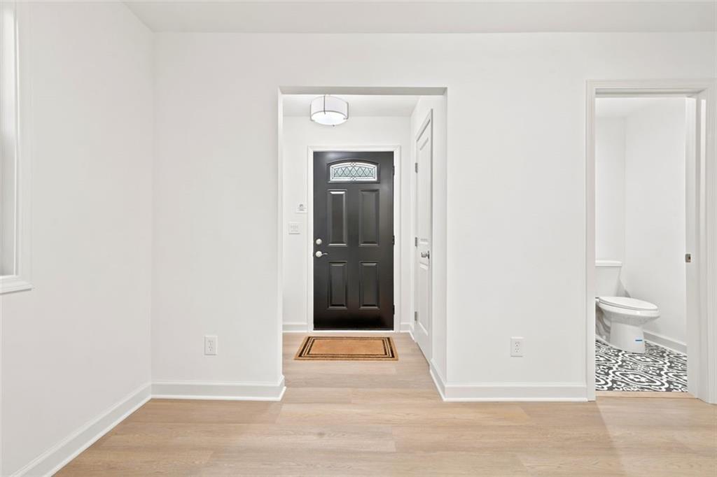 4522 Bartow Carver Road Southeast Acworth, GA 30102 - Photo 4 of 42