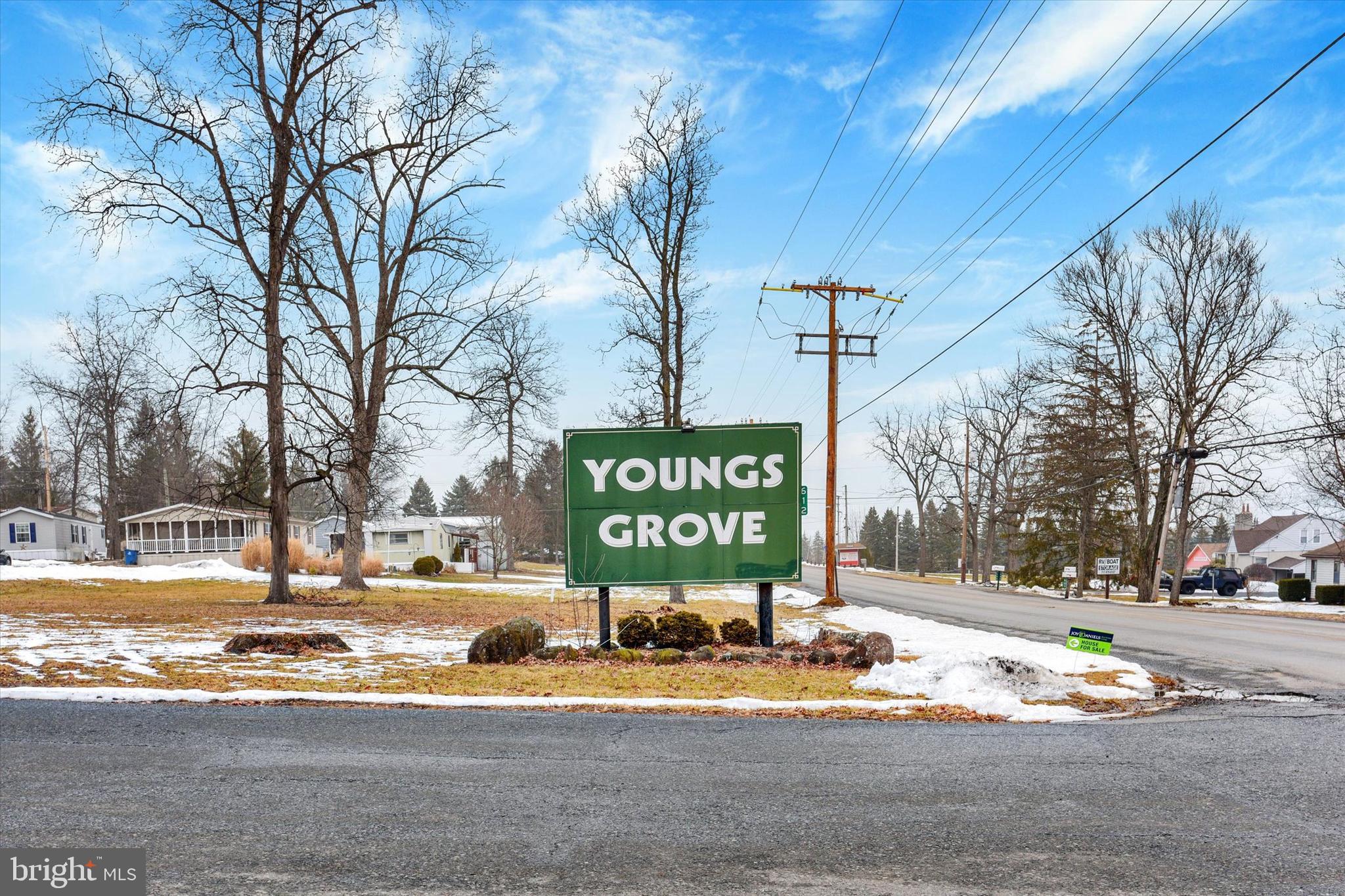 612 Range End Road, Unit 11 Dillsburg, PA 17019 - Photo 4 of 20