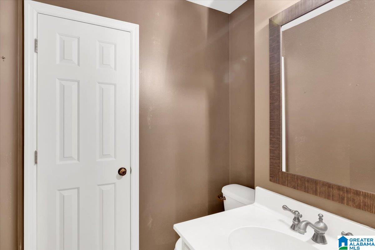 2657 Buckboard Road Birmingham, AL 35244 - Photo 15 of 32