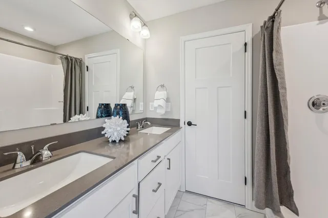 $434,900 | 1315 Woods Road Northeast, Isanti, MN 55040