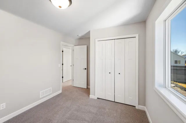 $424,900 | 1315 Woods Road Northeast, Isanti, MN 55040