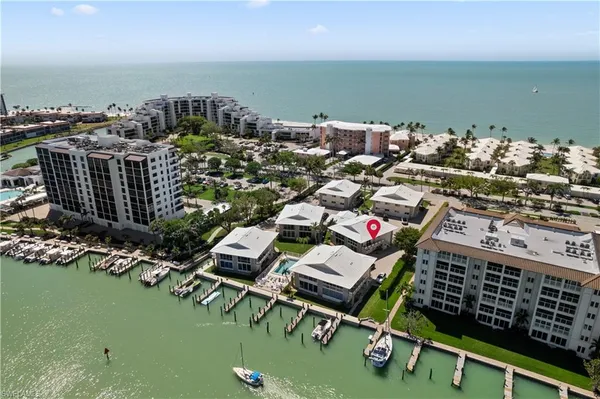 $759,000 | 2500 Gulf Shore Boulevard North, Unit N7, Naples, FL 34103