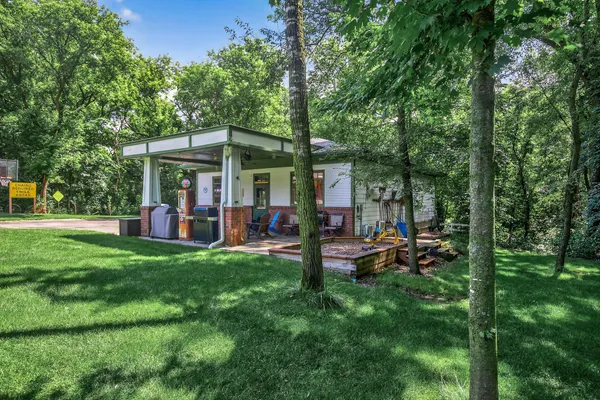 $670,000 | N8811 1047th Street, River Falls, WI 54022