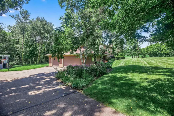 $670,000 | N8811 1047th Street, River Falls, WI 54022