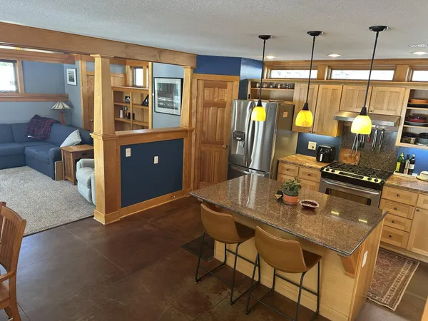 $670,000 | N8811 1047th Street, River Falls, WI 54022