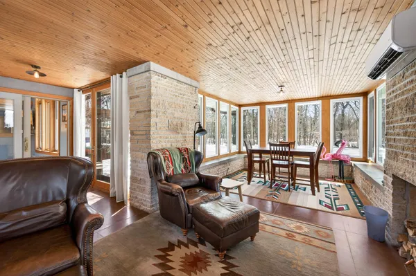 $670,000 | N8811 1047th Street, River Falls, WI 54022