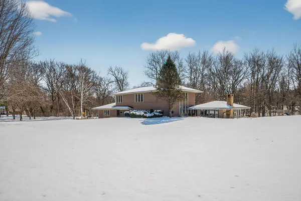 $670,000 | N8811 1047th Street, River Falls, WI 54022