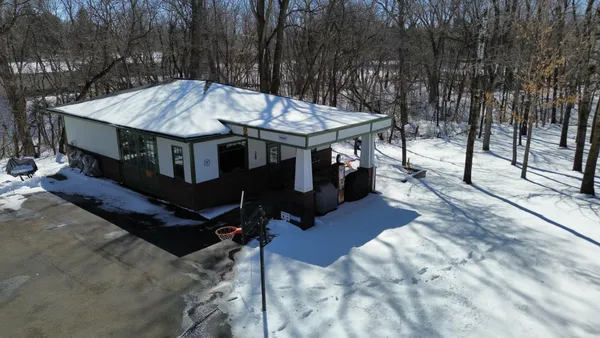 $670,000 | N8811 1047th Street, River Falls, WI 54022