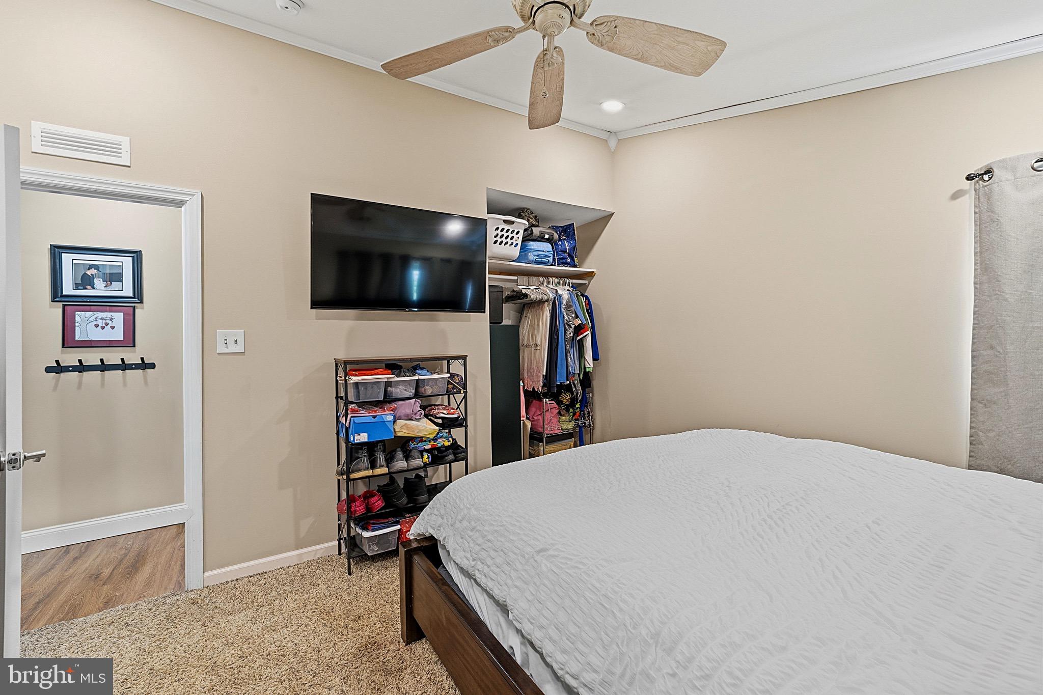 653 Windsor Avenue Maple Shade, NJ 08052 - Photo 16 of 27 Gallery Image 16