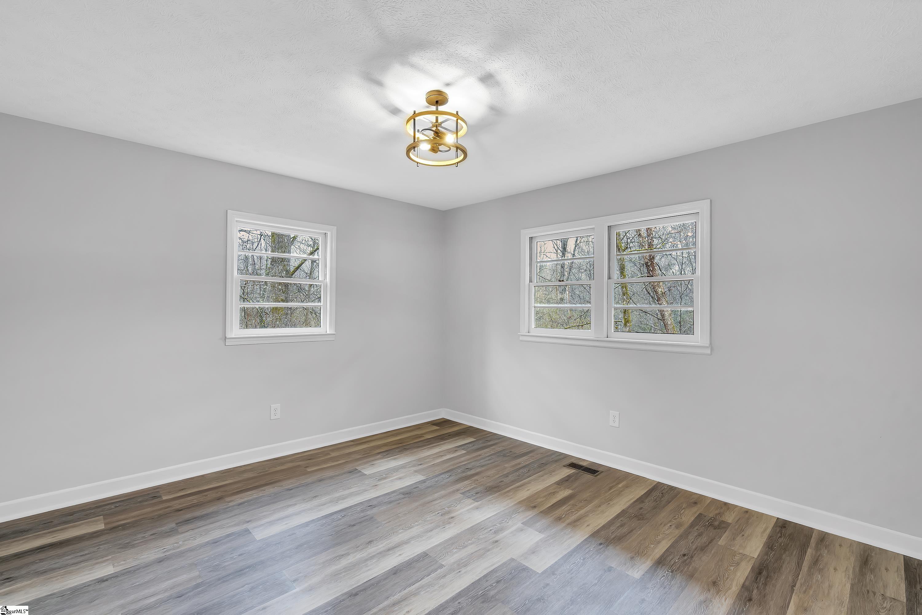 307 Campground Road Liberty, SC 29657 - Photo 11 of 28 Gallery Image 11