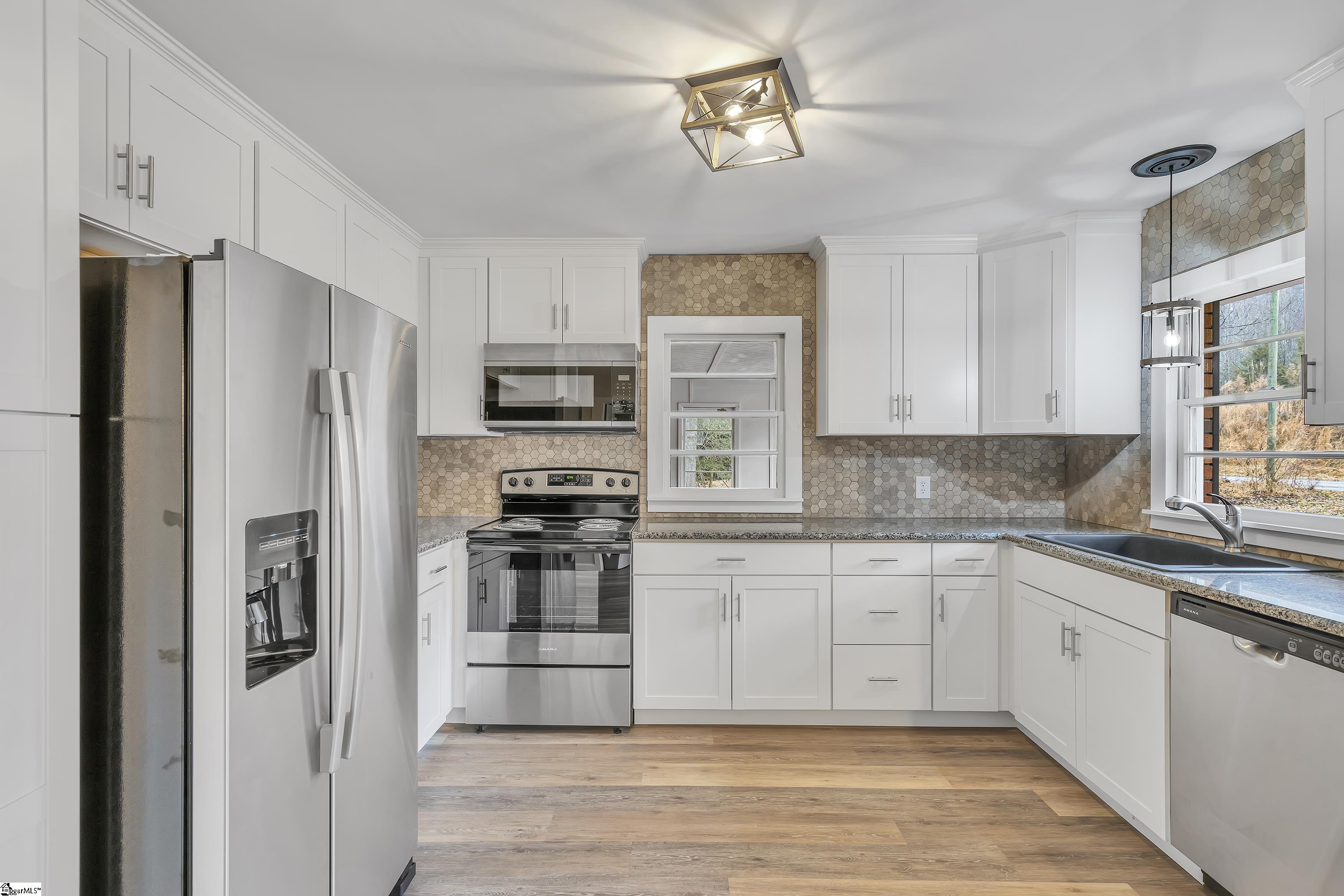 307 Campground Road Liberty, SC 29657 - Photo 2 of 28 Gallery Image 2