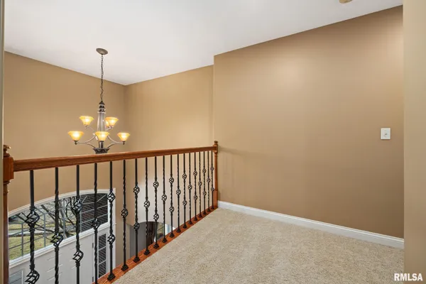 $679,500 | 6410 West Willow Oak Court, Edwards, IL 61528