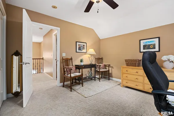 $659,500 | 6410 West Willow Oak Court, Edwards, IL 61528