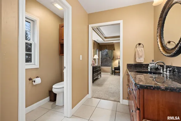 $679,500 | 6410 West Willow Oak Court, Edwards, IL 61528