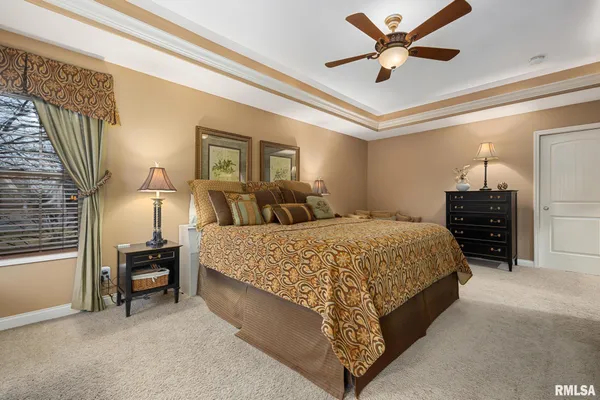 $659,500 | 6410 West Willow Oak Court, Edwards, IL 61528