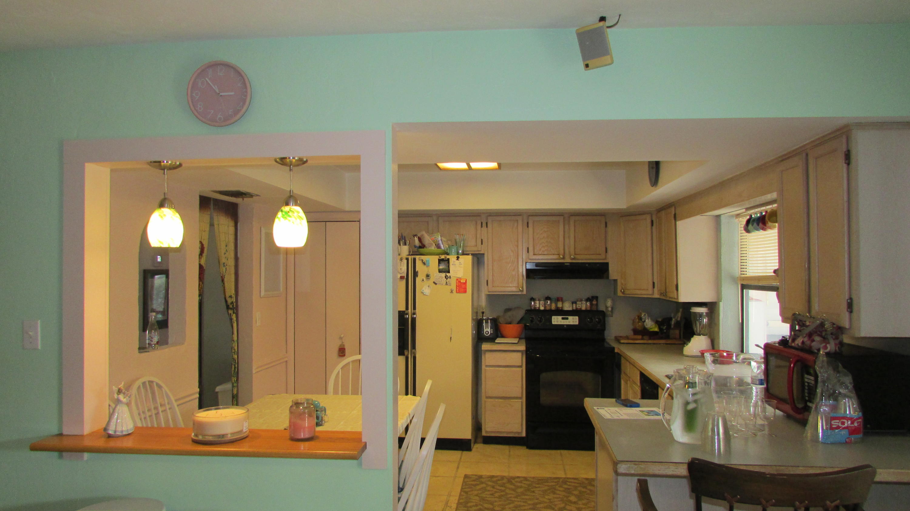 2543 Inisbrook Road Riviera Beach, FL 33407 - Photo 10 of 29 Kitchen