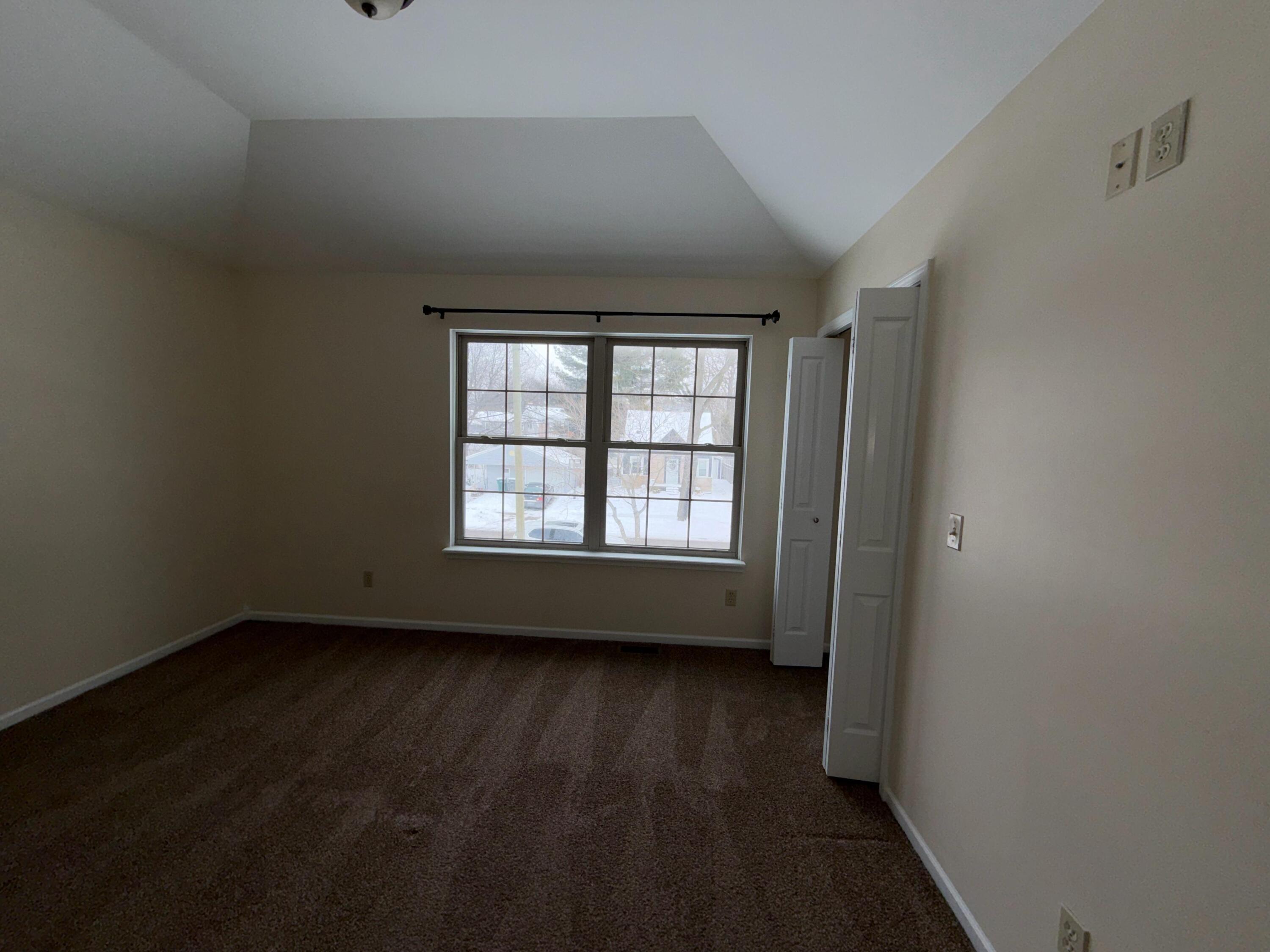 2630 Bennett Street Dearborn, MI 48124 - Photo 14 of 19 WhatsApp Image 2026-01-29 at 1.21.32 PM