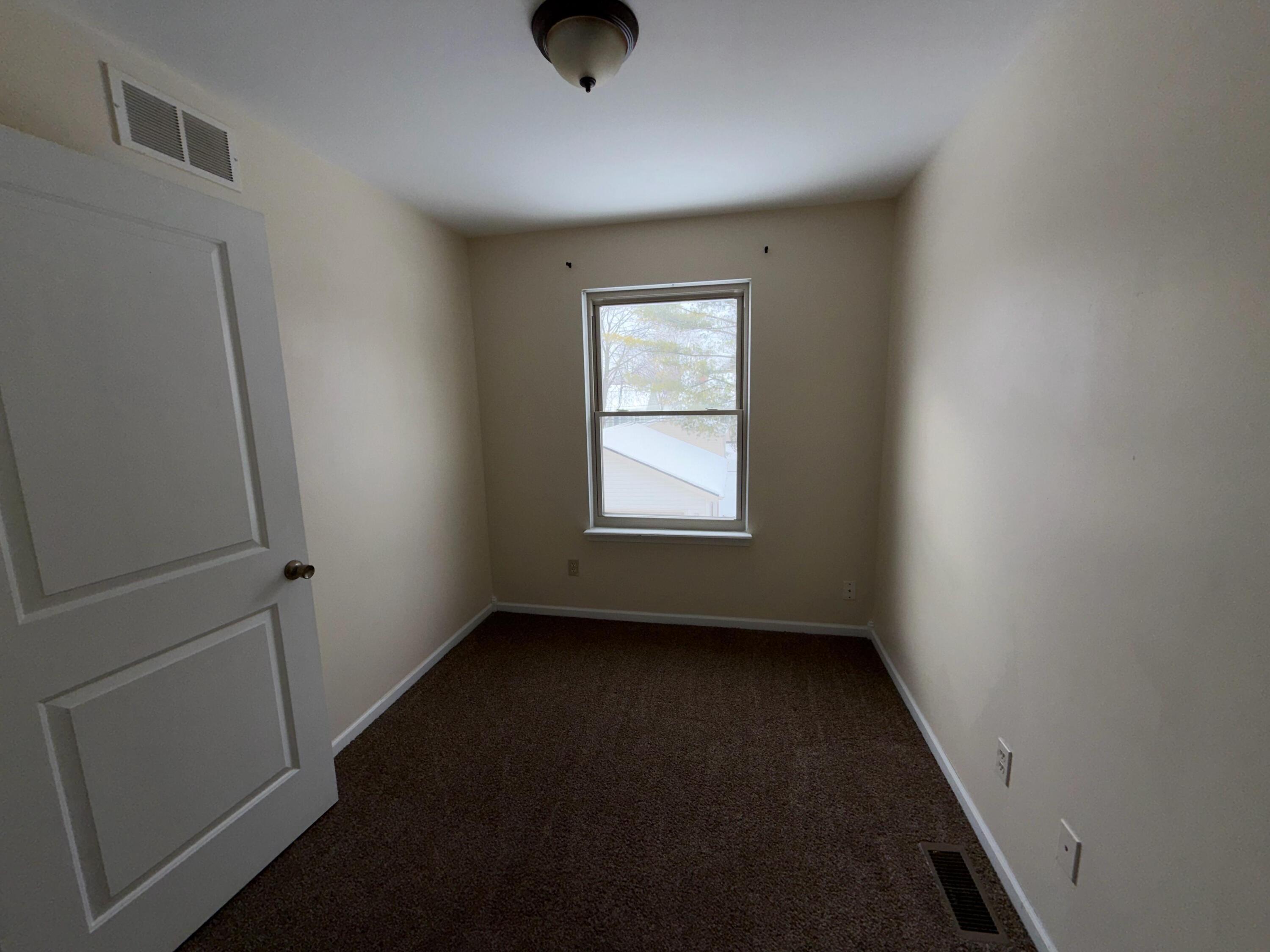 2630 Bennett Street Dearborn, MI 48124 - Photo 15 of 19 WhatsApp Image 2026-01-29 at 1.21.32 PM