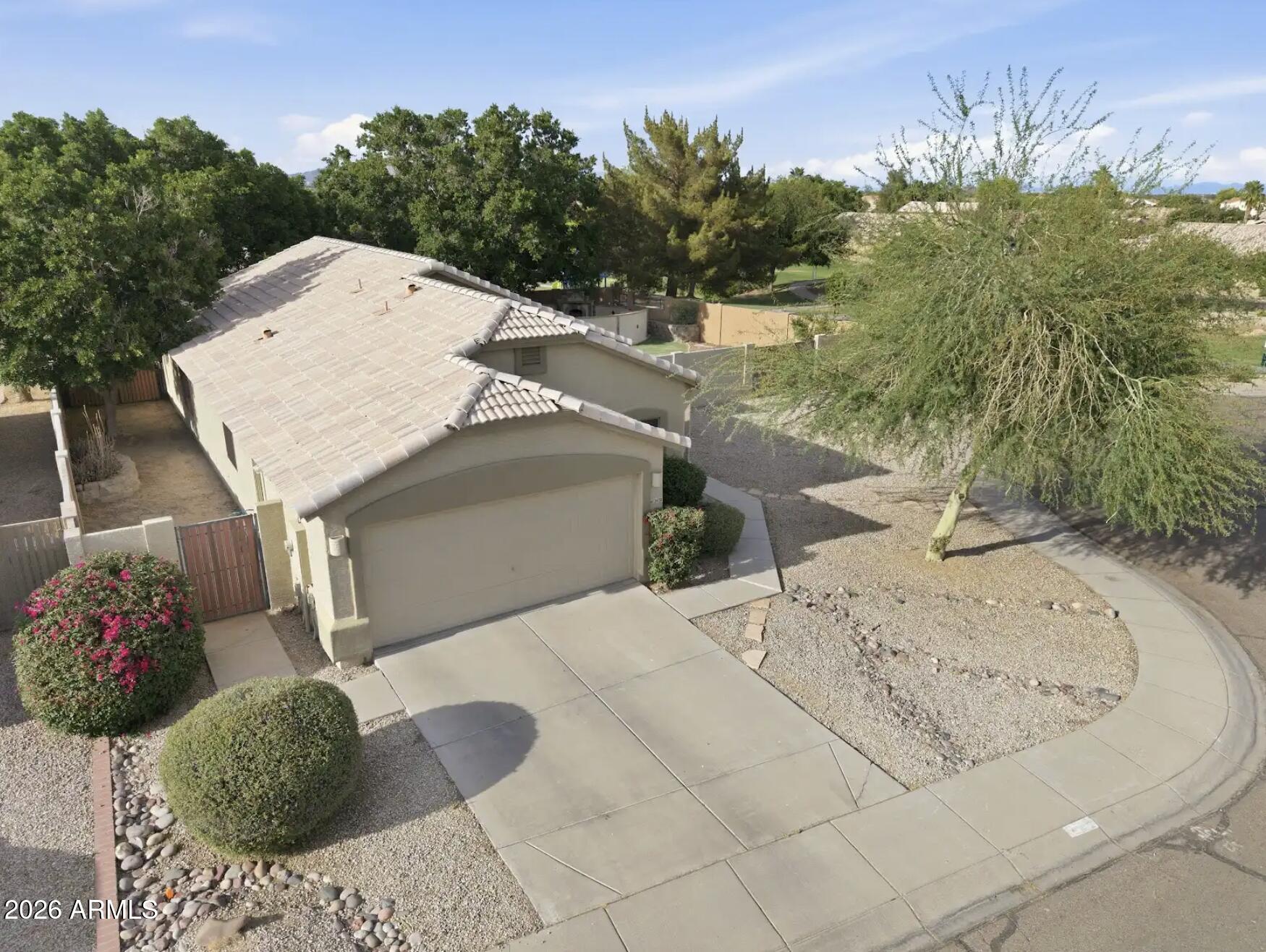 2628 East Beverly Road Phoenix, AZ 85042 - Photo 1 of 26 Overview