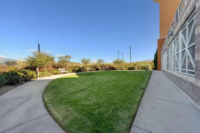 $525,000 | 401 Crescent Court, Unit 4401, San Francisco, CA 94134